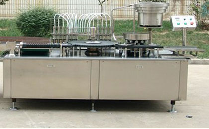 口服液灌装机.jpg 口服液灌装机.jpg