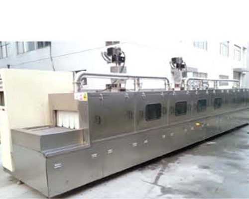 全自动连续通过式超声波清洗机.jpg 全自动连续通过式超声波清洗机.jpg